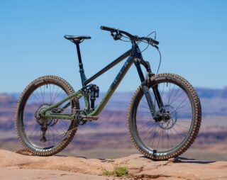 Rift Zone XR 27.5 on a mesa, Utah.