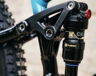 Rift Zone Jr frame and rear shock