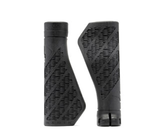 Marin Bear Paw wing lock-on grips.